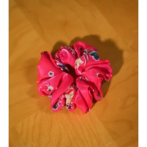 Medium scrunchie