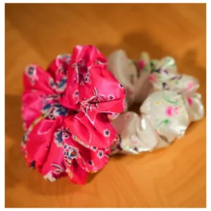 XL scrunchie